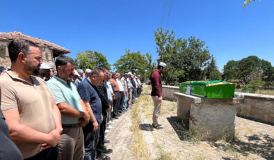 İş İnsanı Mehmet Gökalp Etyemez’in Kıymetli Babaannesi Naciye Etyemez, Dualarla Son Yolculuğuna Uğurlandı