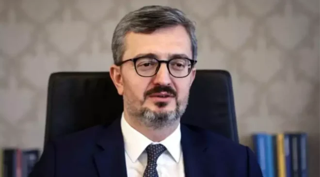 Burhanettin Duran’dan YAŞ kararlarına ilişkin değerlendirme: Kahraman ordumuza hayırlı olsun